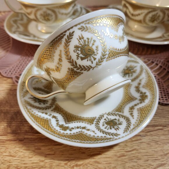 Castleton China Majestic Tea Cup & Saucer Set Gold Trim Vintage Elegant Gold Set - Picture 2 of 7